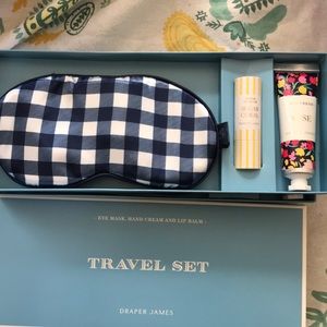 Draper James Gingham Sleep Travel Set